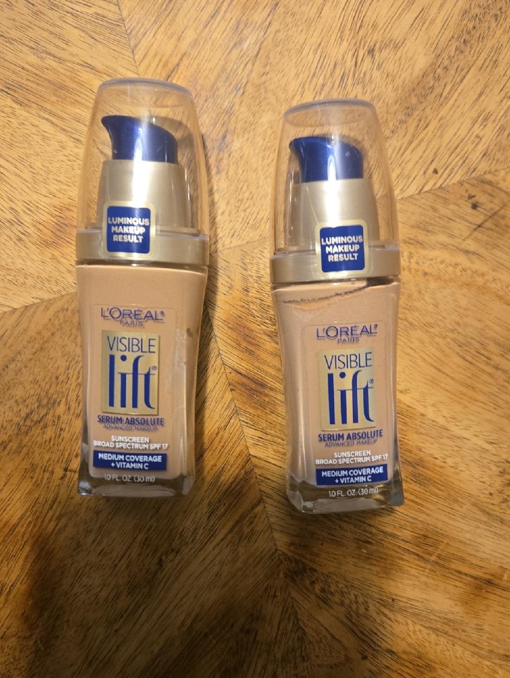 Loreal Visible Lift Serum Absolute Foundation - Set Of 2